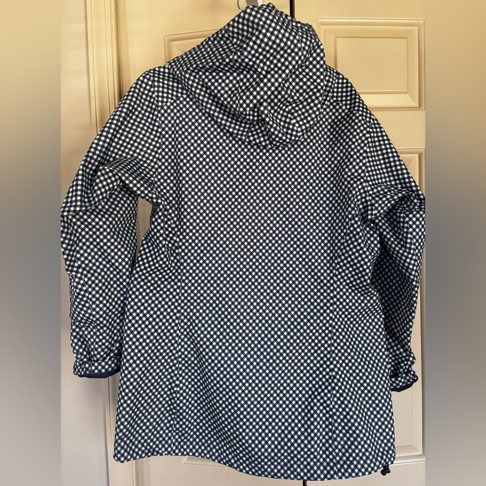 Helly Hansen Navy & White Patterned Hooded Lightweight Packable Raincoat Size XS - Picture 4 of 6